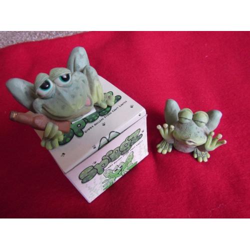 2 x Srpogz FROG ornaments - ex condition