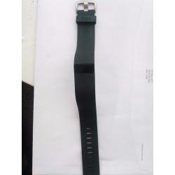 Fitbit Charge HR (Can Post!)