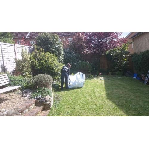 Somerhill Services | Landscape Gardening & Building Maintenance
