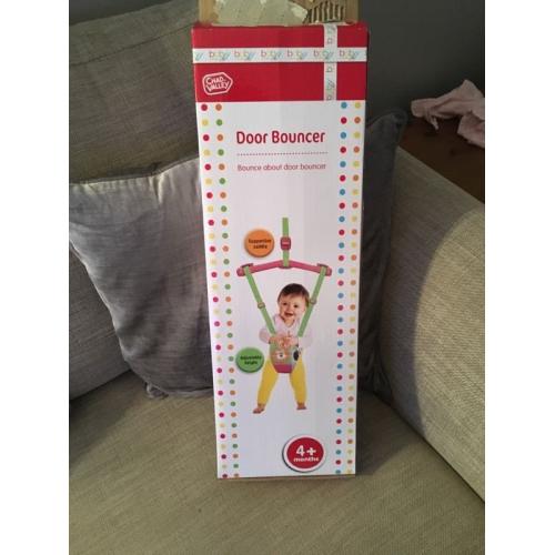 Door bouncer for baby
