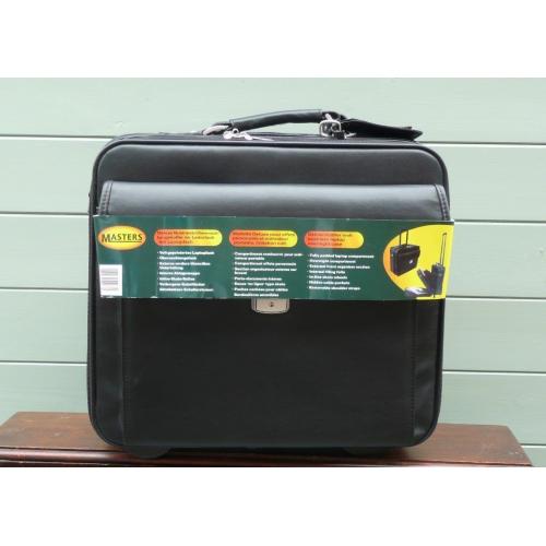 Masters Deluxe leather look business laptop overnight case
