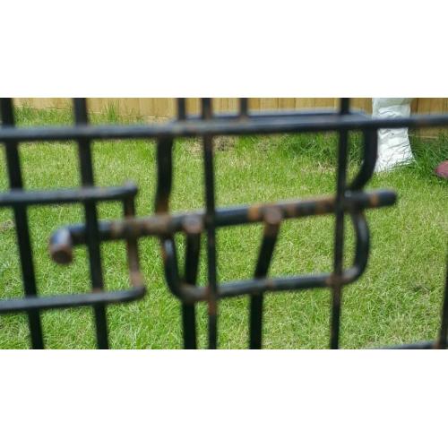 Large Dog cage