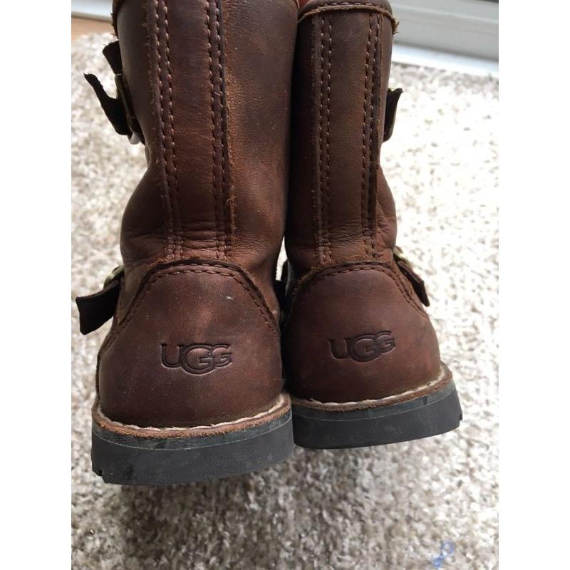 Boys ugg boots toddler size 8