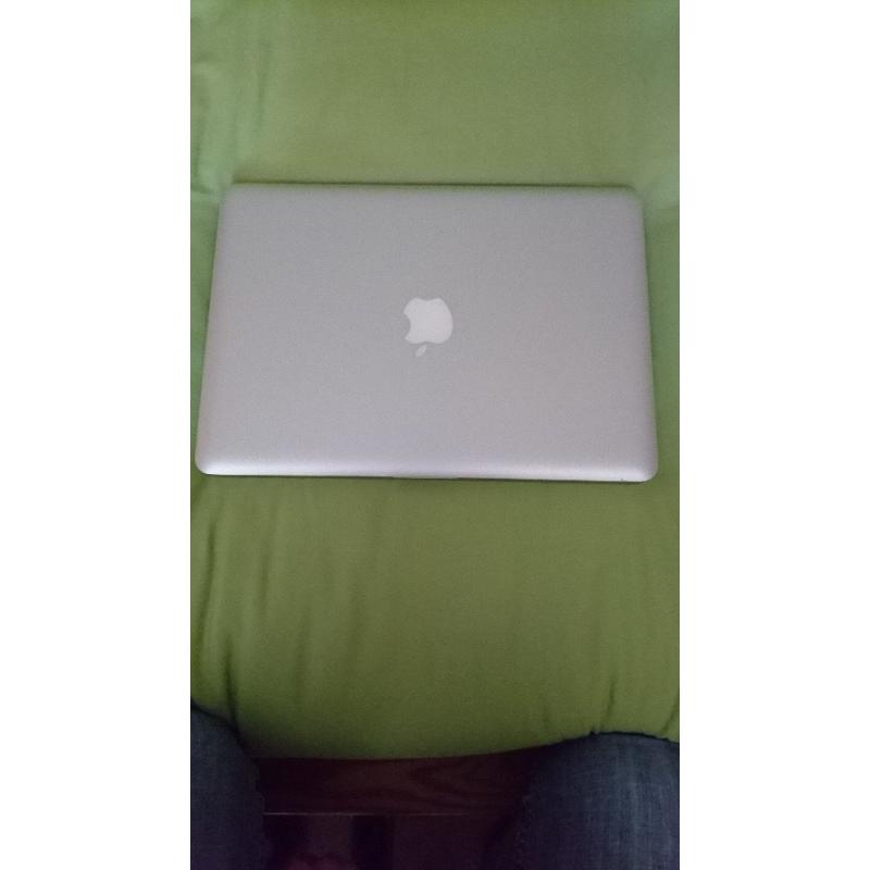 13inch Macbook Pro + 1TB crucial hard drive