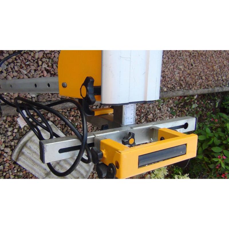 JCB Short Heavy Duty Short Beam Mitre Saw Leg Stand Workstation
