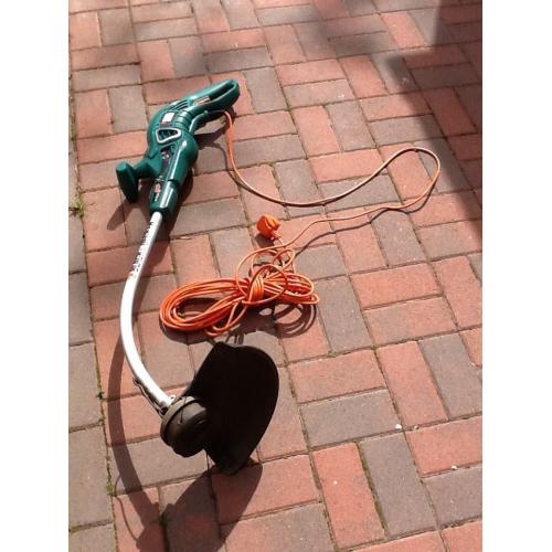 Black & Decker strimmer