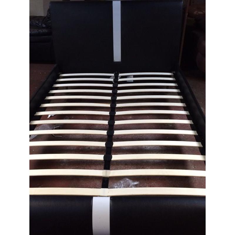 Double bed frame