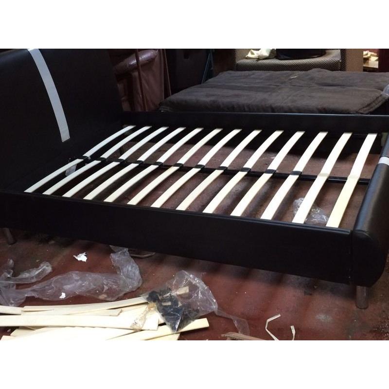 Double bed frame