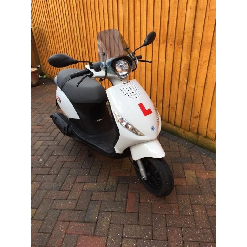 Piaggio zip 50. 2014, 1263 miles