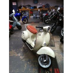Neco Abruzzi 125cc. Retro Scooter.