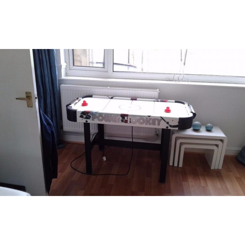 Ice hockey table