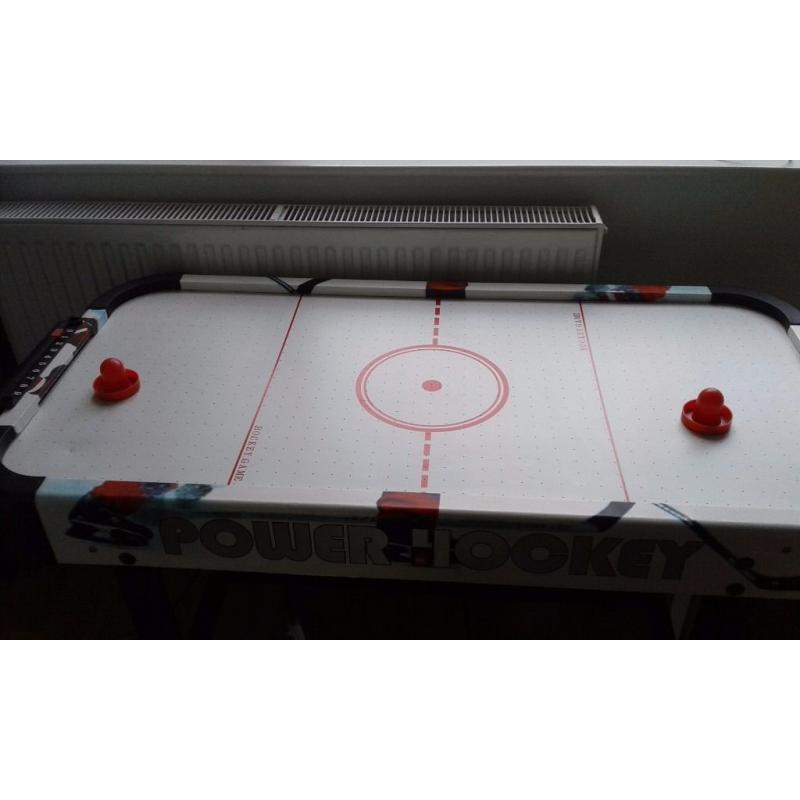 Ice hockey table