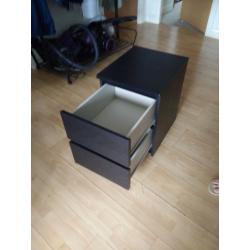 Chest of two drawers