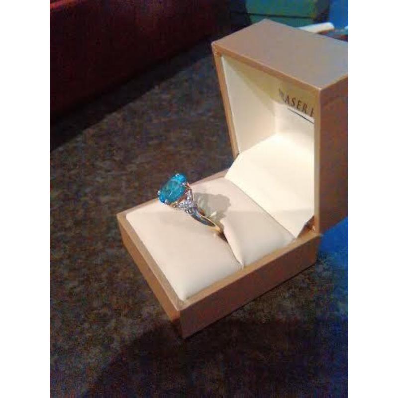 9 Carat White Gold, Aquamarine & Diamond Ring