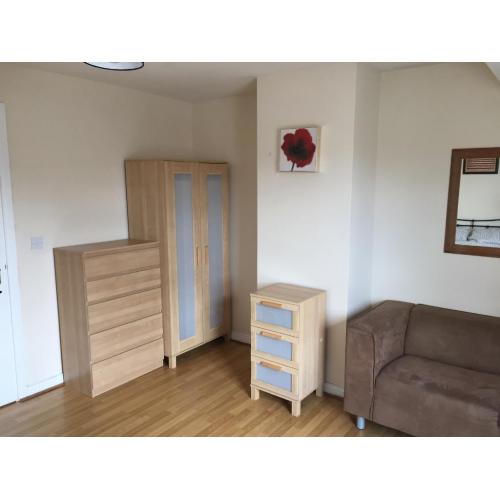 Rooms for Professionals or mature students Lisburn rd