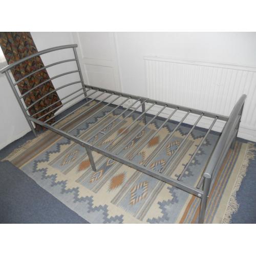 Single Metal Bed Frame