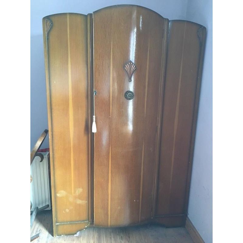 1930s vintage bed room furniture