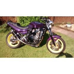 SUZUKI GSX600F STREETFIGHTER