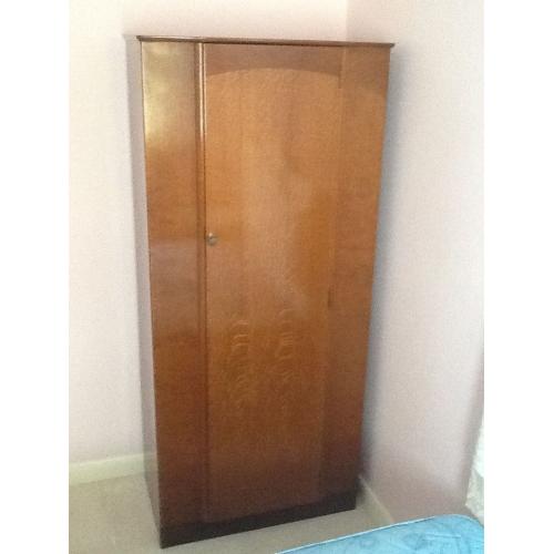 Vintage 1940's wardrobe