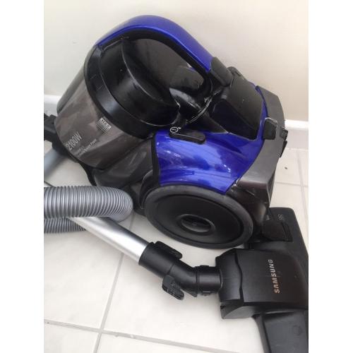 Samsung cyclone force extreme suction power vacuum cleaner