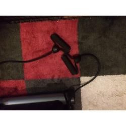 Lateral thigh trainer