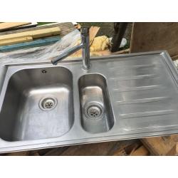 Range master sink and tap