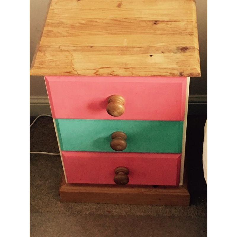 Bedside table