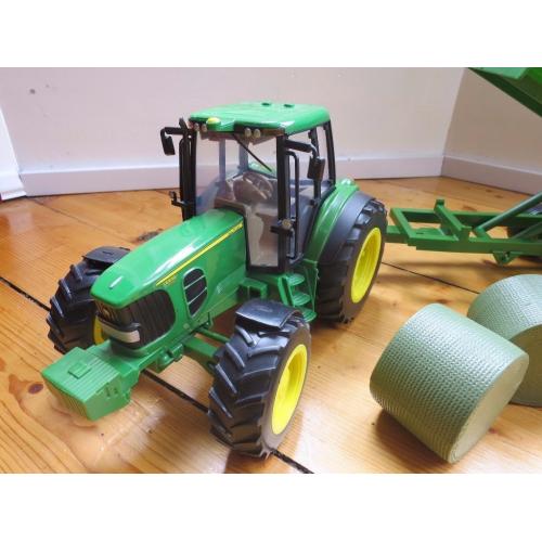 John Deere tractor and trailor for sale