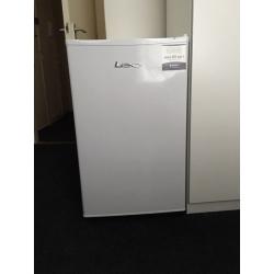 Under counter fridge