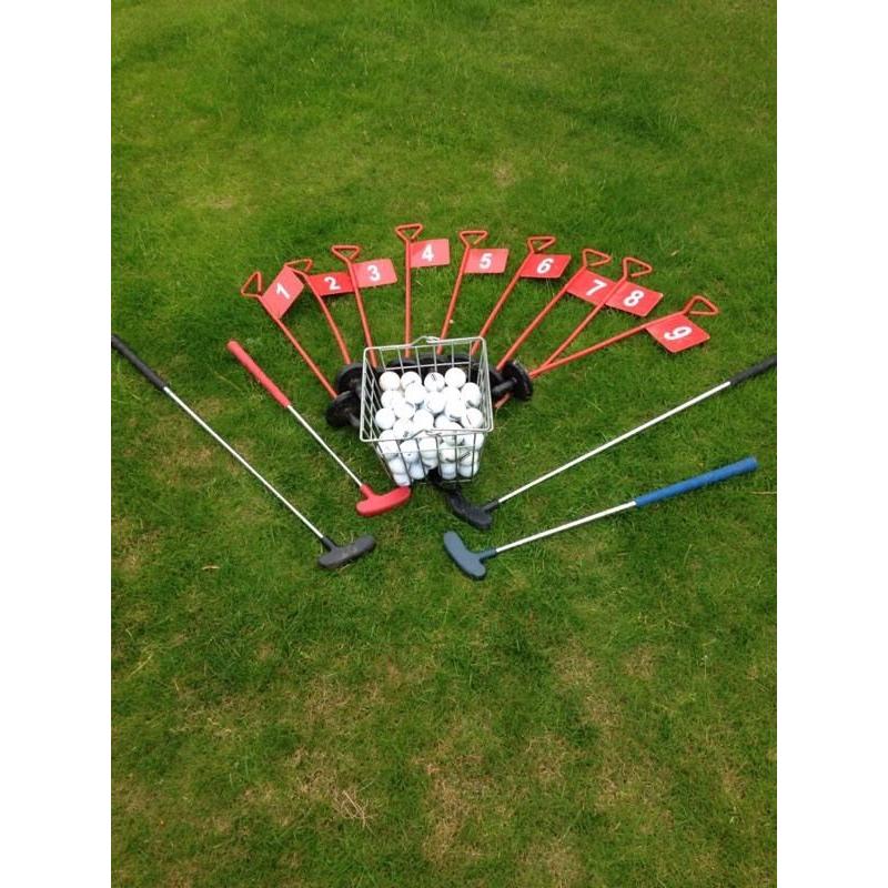 9 hole Mini golf course set - 40 CLUBS INCLUDED