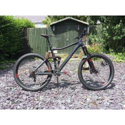 Cube Stereo 160 Super HPC Race 650b Mountain Bike 2015 Mint condition Size Large