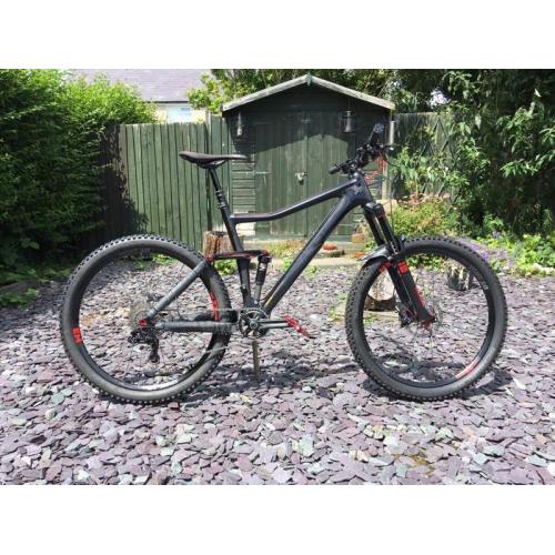 Cube Stereo 160 Super HPC Race 650b Mountain Bike 2015 Mint condition Size Large