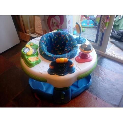 Leap frog jump and learn bouncer/jumperoo