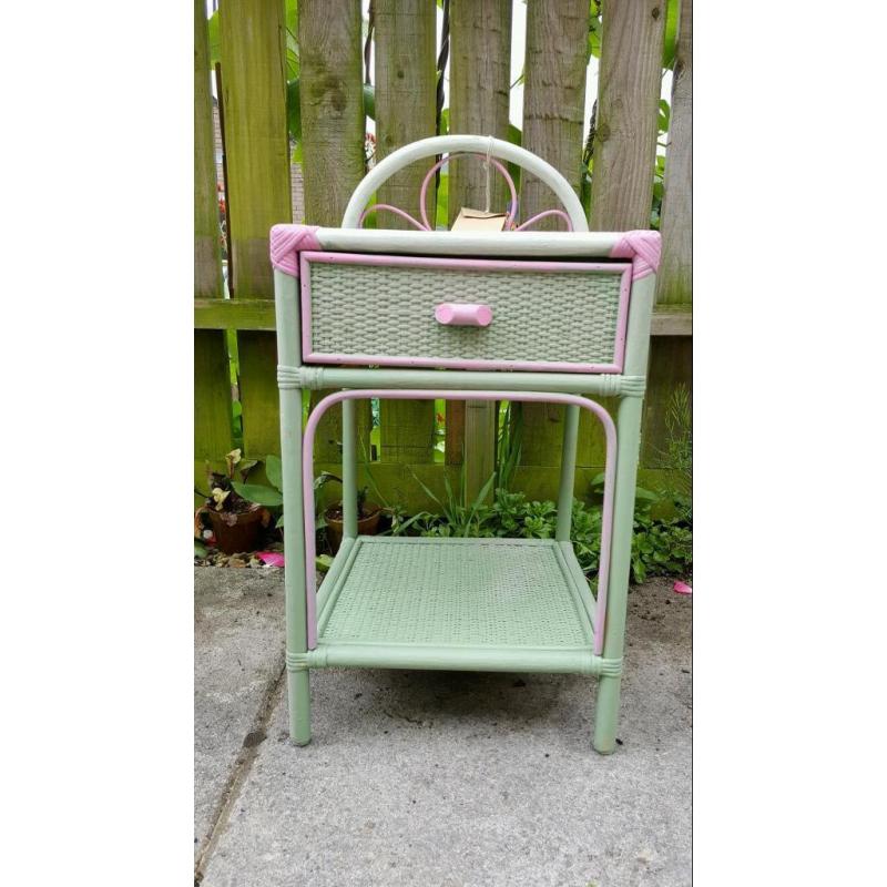 Green with pink one draw cupboard / table