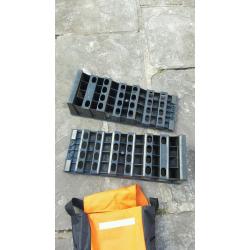 Camping leveling ramps