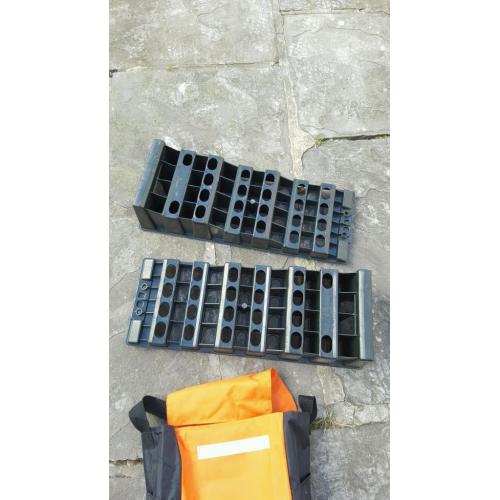 Camping leveling ramps