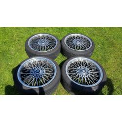 17inch staggered alloys