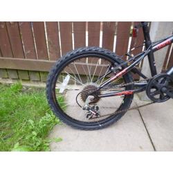 BOYS BLACK BMX BIKE
