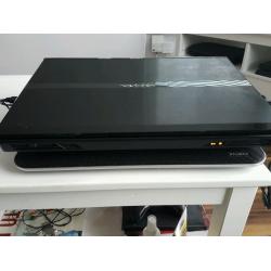 17.3" Gloss 90% Gamut Full HD LED Widescreen (1920x1080)