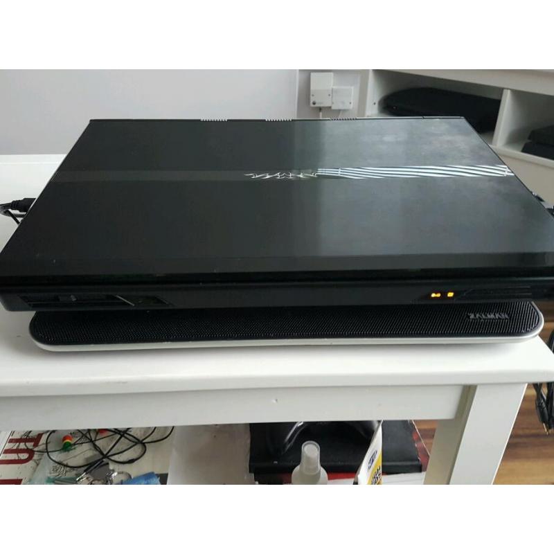 17.3" Gloss 90% Gamut Full HD LED Widescreen (1920x1080)