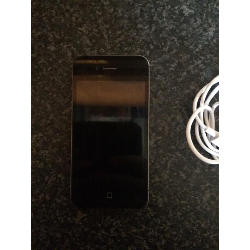 IPhone 4s unlocked spotless