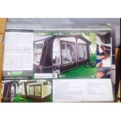 Caravan Awning New England 1000cm Excellent condition