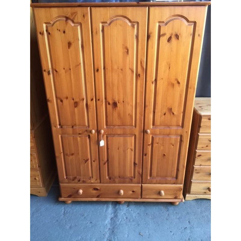 Solid pine triple wardrobe