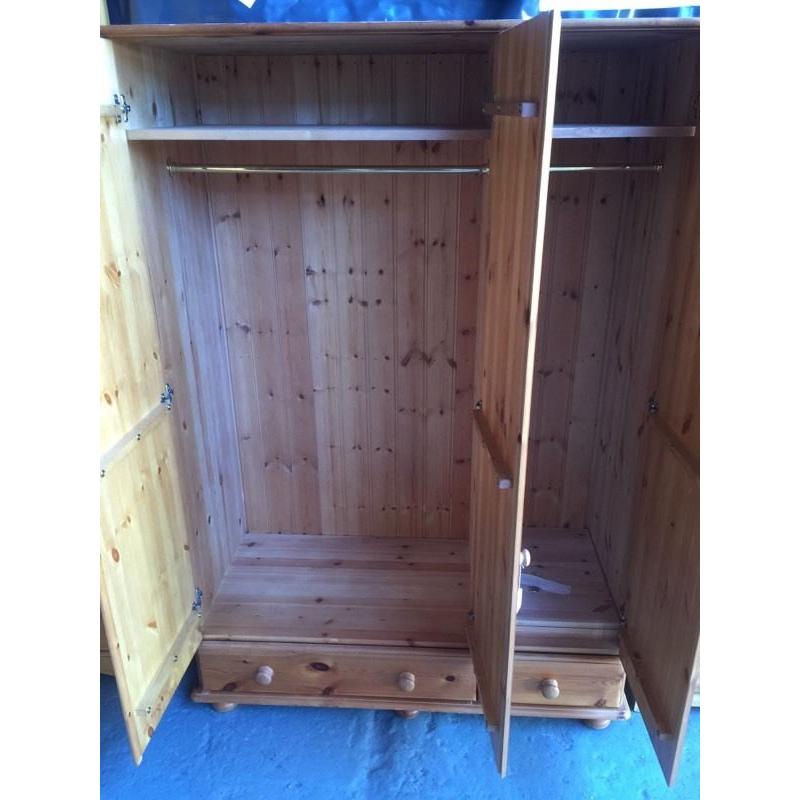 Solid pine triple wardrobe