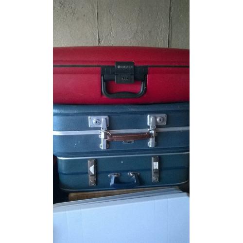 3 VINTAGE SUITCASES.CARLTON/REVELATION &