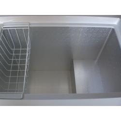 INDESIT 200ltr CHEST FREEZER