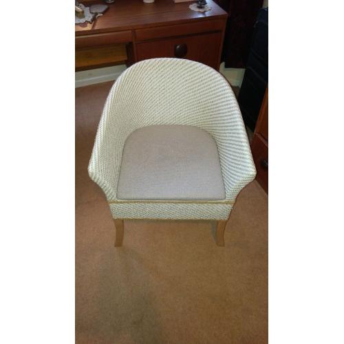 commode basket chair