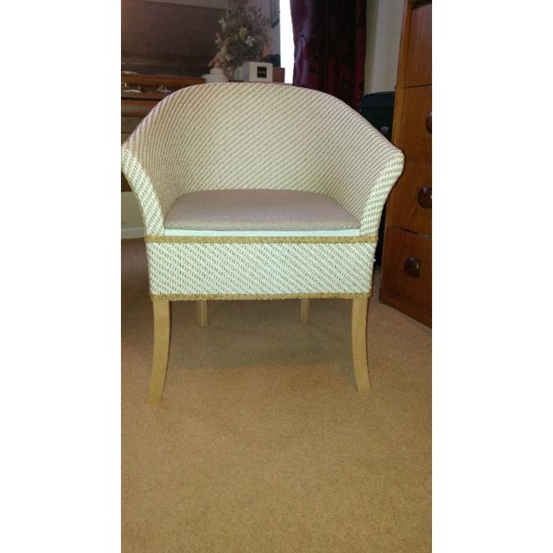commode basket chair