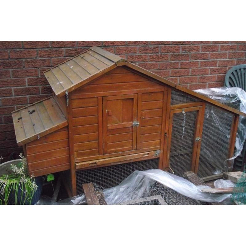 Hen coup for sale
