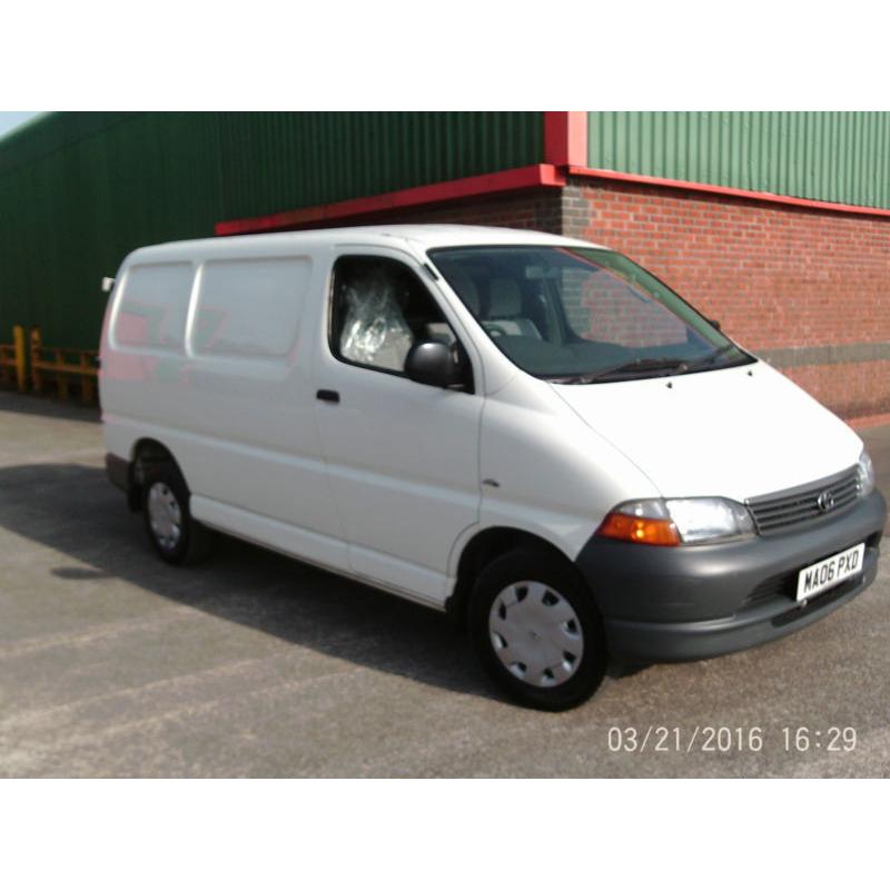 Toyota Hi-Ace 2.5D-4D ( Tailgate ) ( 88bhp ) 2004MY 280